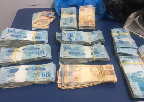 Funcionário de banco é preso suspeito de desviar R$ 800 mil