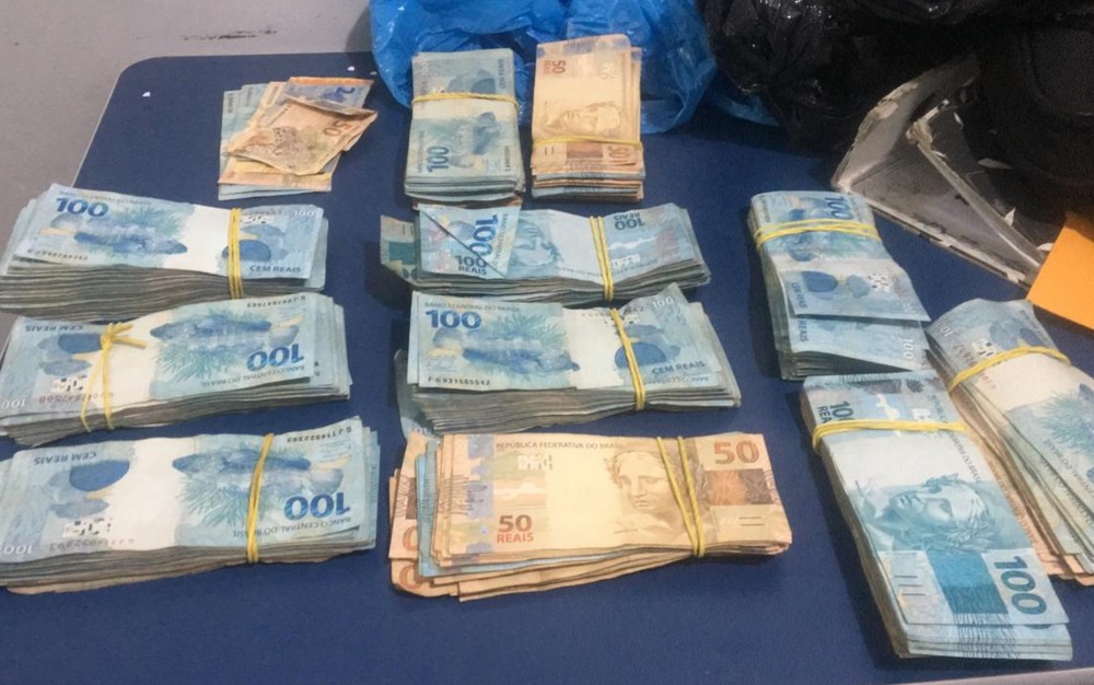 Funcionário de banco é preso suspeito de desviar R$ 800 mil