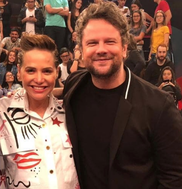 Selton Mello entrega nome do filho de Letícia Colin