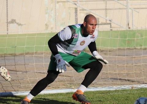 Manaus FC anuncia contratação de goleiro campeão da Série D 