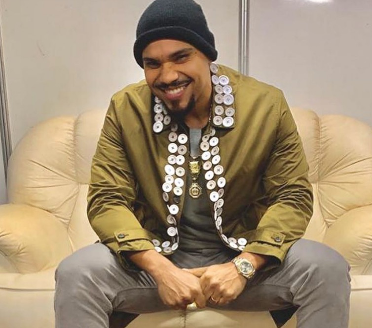 Naldo Benny é condenado a indenizar ex-funcionário em R$ 72 mil