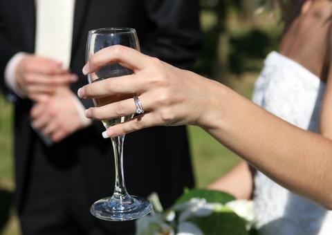 Estudo revela que amazonenses preferem casar entre os 25 e 29 anos