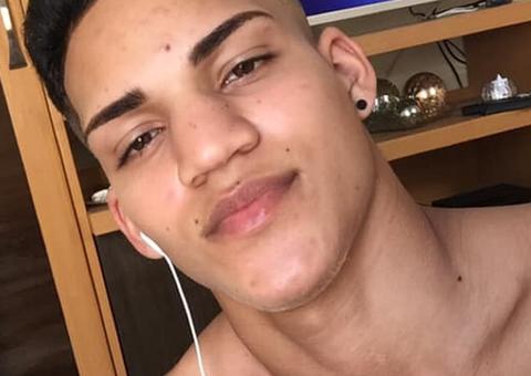 Estudante é morto a caminho da escola durante assalto 