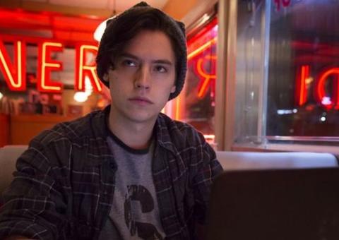Jughead está desaparecido no trailer da 4ª temporada de Riverdale