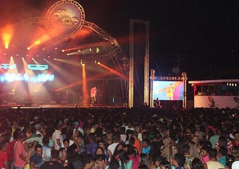 Prefeitura pretende gastar R$ 792 mil com shows e festas no Amazonas 
