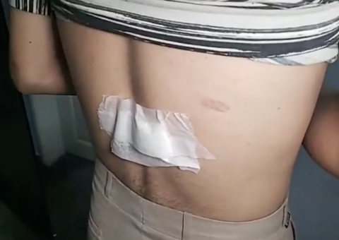 Em Manaus, filho é esfaqueado por pai embriagado quando lia a bíblia 