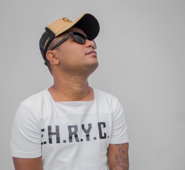 Jean Carlos faz esquenta nesta sexta em roda de samba em Manaus