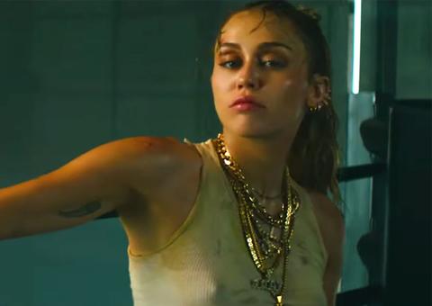 Fãs apontam indireta de Miley Cyrus para ex-marido em clipe