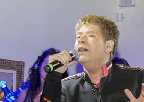 Morre aos 67 anos o cantor Roberto Leal