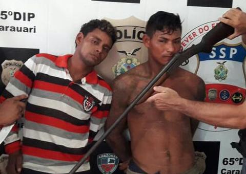 No Amazonas, dupla é presa suspeita de esfaquear idoso de 69 anos para roubar arma