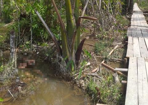 Corpo de homem é desovado com pescoço e mãos amarrados em igarapé de Manaus 