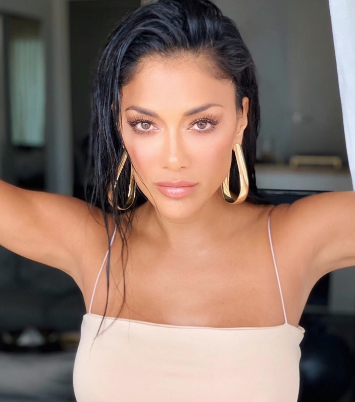 Hacker invade Instagram de Nicole Scherzinger, posta nude e link de vídeo de sexo