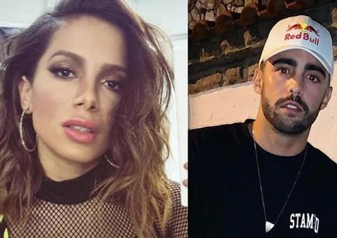 Após briga, Anitta e Pedro Scooby ficam cara a cara em boate 