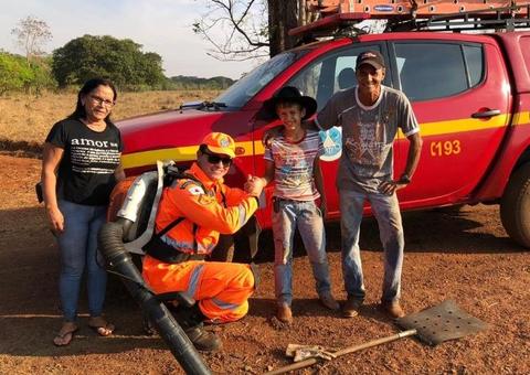 Menino de 9 anos chama bombeiros e evita incêndio na casa dos avós