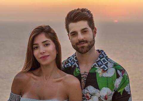 Grávida, Romana Novais impressiona com barriga negativa em vídeo de Alok