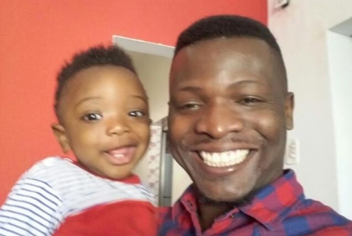 Pai tenta salvar filho de 1 ano de incêndio e os dois morrem 