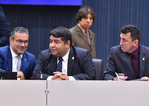 Josué debate com vereadores  propostas de melhorias para educação e segurança  