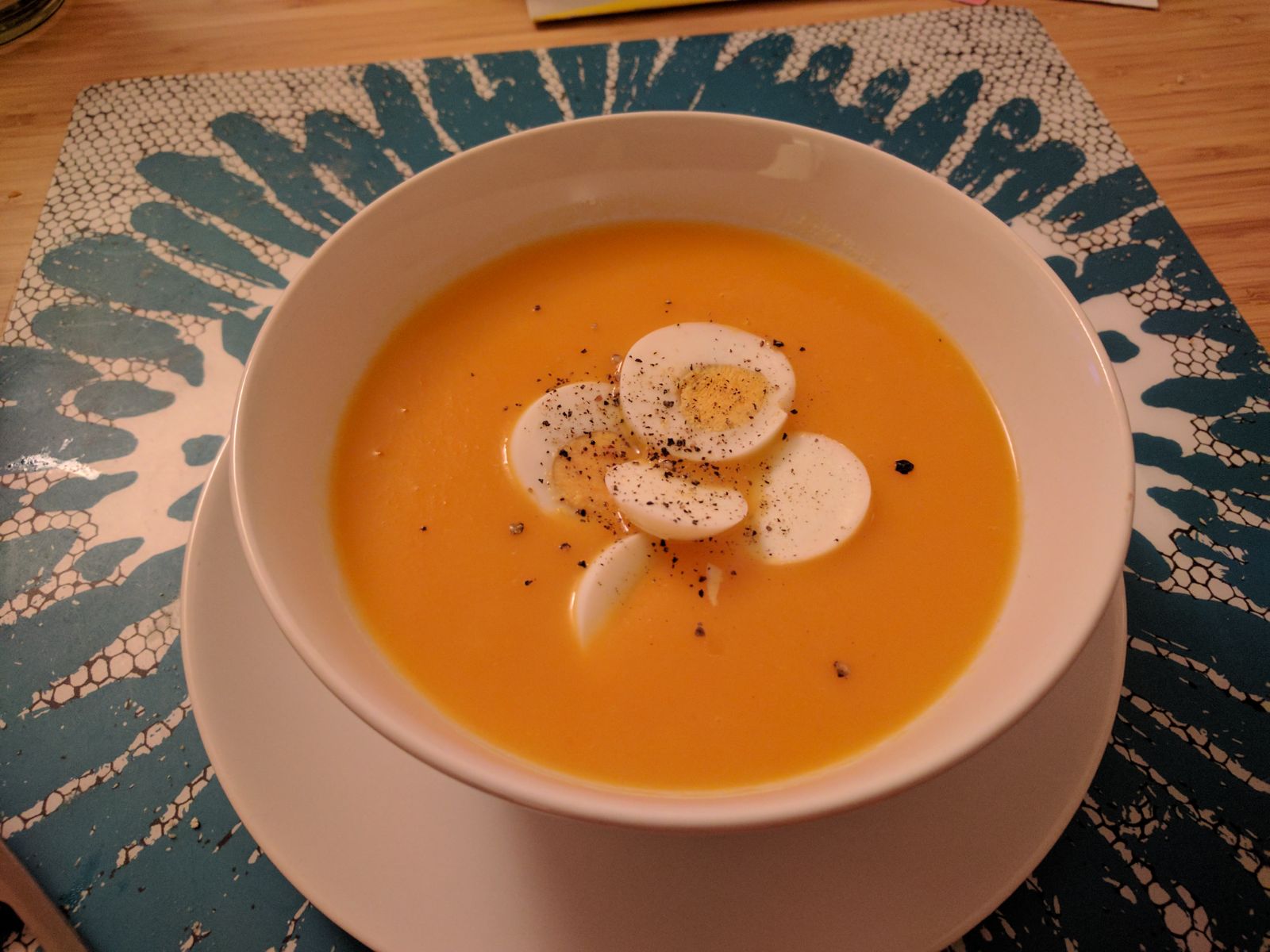 Veja 5 alimentos famosos por ajudar a emagrecer, mas que podem engordar