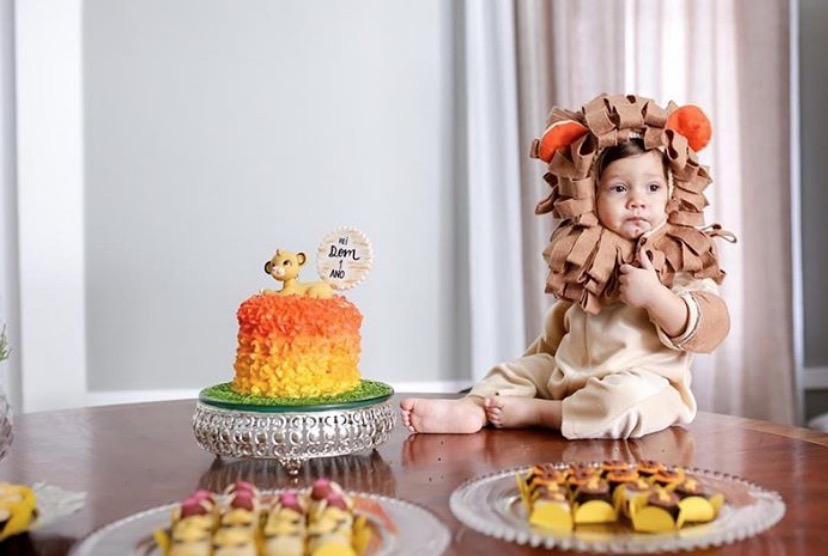  Wesley Safadão e Thyane Dantas mostram foto fofa do filho completando 1 ano 