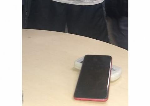 Ousado, homem furta celular de gerente dentro de shopping e acaba preso em Manaus