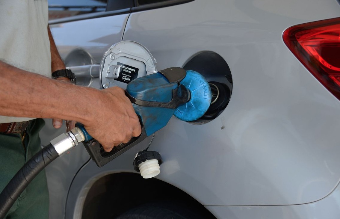 Petrobras eleva preço da gasolina em 3,5% e do diesel em 4,2%