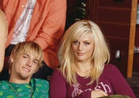 Aaron Carter diz que foi abusado pela própria irmã