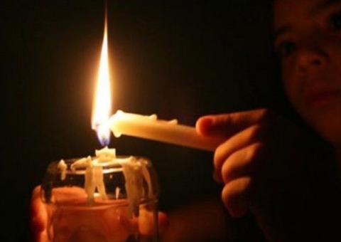 Município do Amazonas passa 11 dias sem energia após uma palheta de gerador quebrar