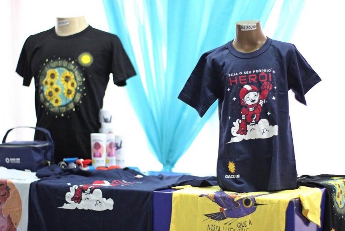 Camisetas do GACC-AM estão à venda para arrecadar fundos