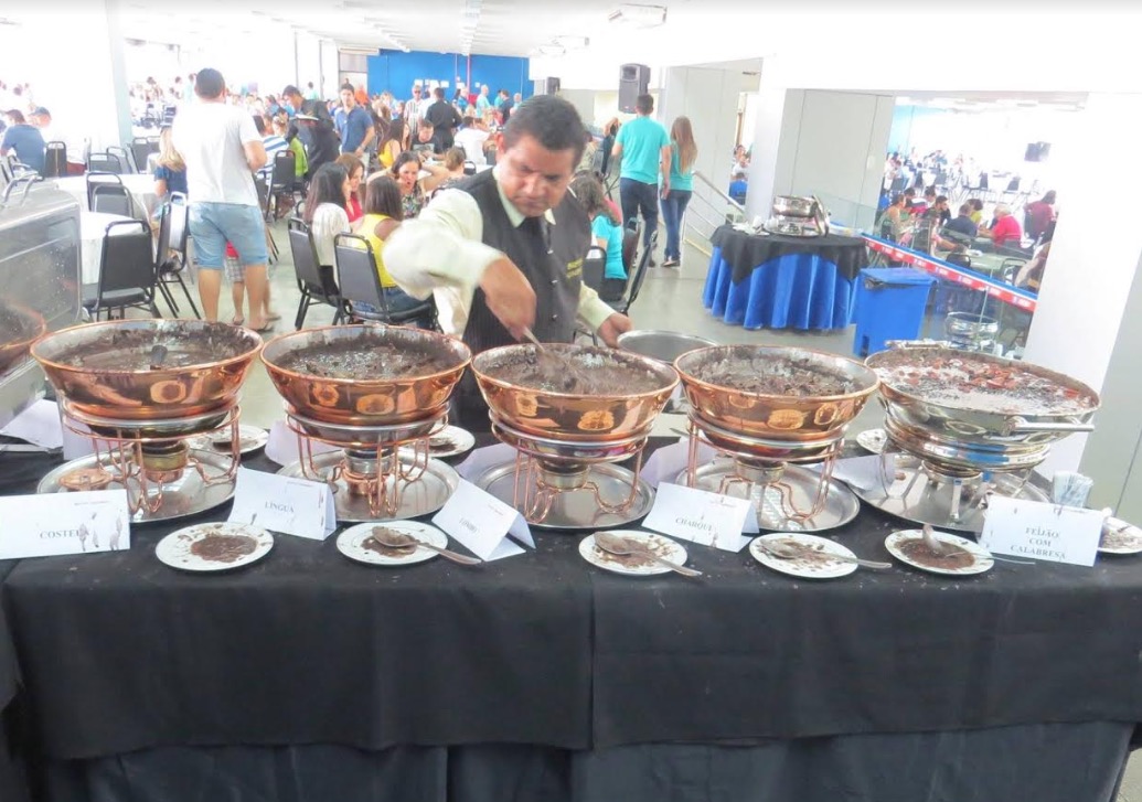 Casa Vhida realiza 7ª edição de sua Feijoada Beneficente em Manaus