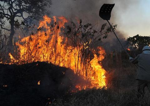 São Paulo envia helicóptero para combater incêndio no MS