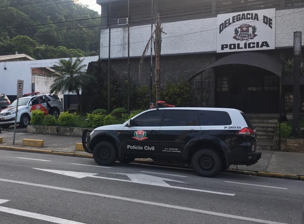 Policial é acusado de ver telefones em BO's e mandar nudes para mulheres