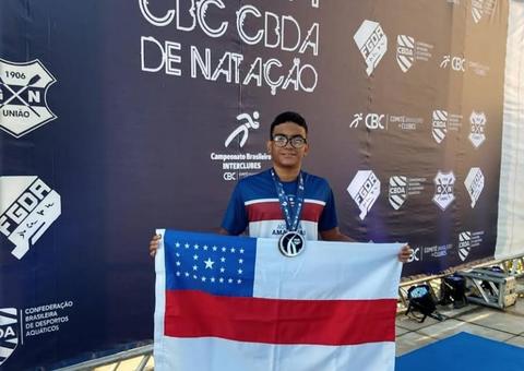 Atleta amazonense garante duas medalhas em competição nacional de natação 