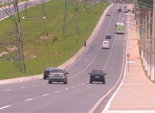 Motorista de caminhão é sequestrado e assaltado em área vermelha de Manaus