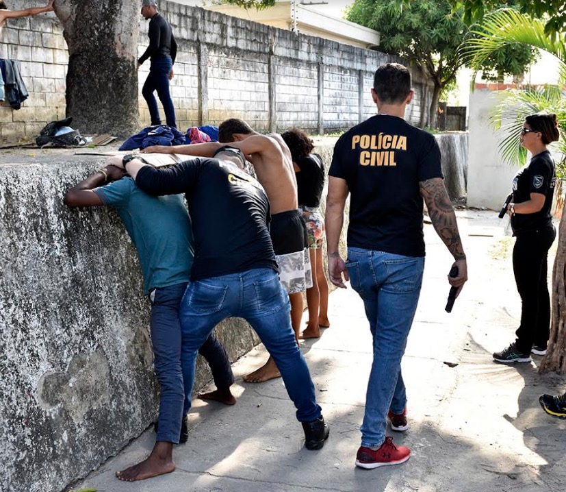 Foragidos são recapturados e dupla é presa durante operação em Manaus