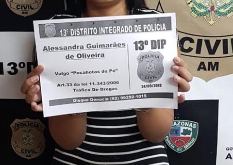 ‘Pocahontas do pó’ é presa suspeita de liderar ponto de drogas em Manaus