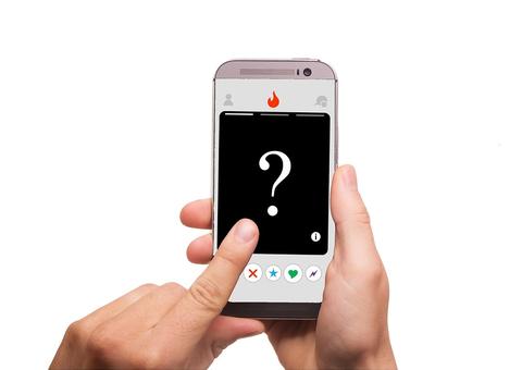 PTinder: Advogada cria aplicativo de namoro para pessoas de esquerda 