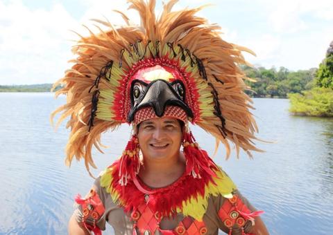 Helen Veras celebra 21 anos de toada com show grandioso no Teatro Amazonas