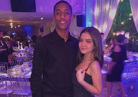 Mel Maia se declara para jogador do Fluminense em aniversário de 18 anos