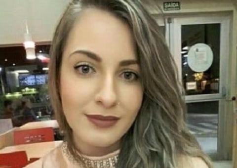 ‘Minha vida acabou’, diz pai de jovem morta após troca de pneu em Bariri