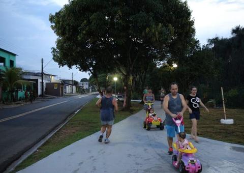 Em Manaus, nova praça é entregue no conjunto Jardim Versalles
