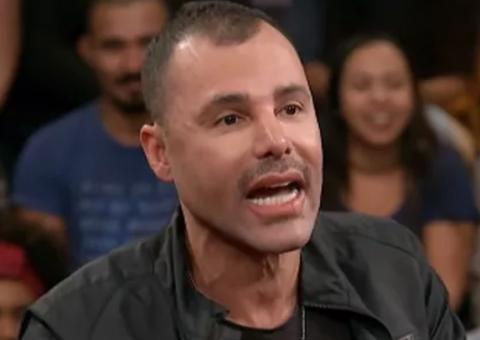 Rodrigo Sant’Anna surge com rosto estranho e internautas apontam cirurgia plástica 