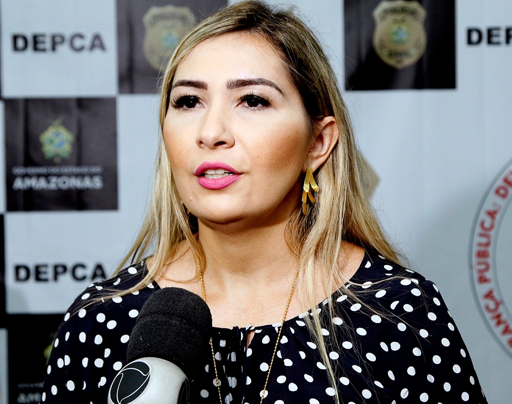 Deixar de vacinar animais domésticos é crime assim como maus-tratos, diz delegada