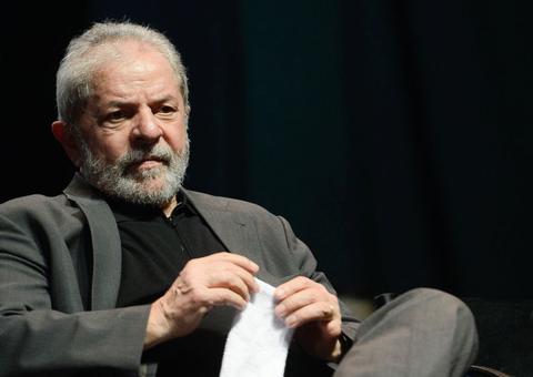 Procuradores da Lava Jato pedem que Lula cumpra pena no regime semiaberto