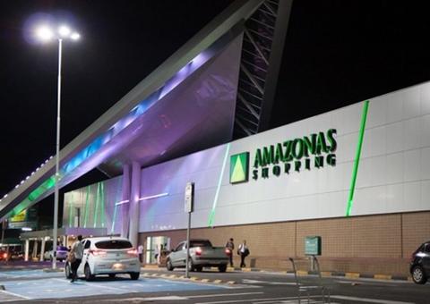 Temporal causa ‘apagão’ no Amazonas Shopping 
