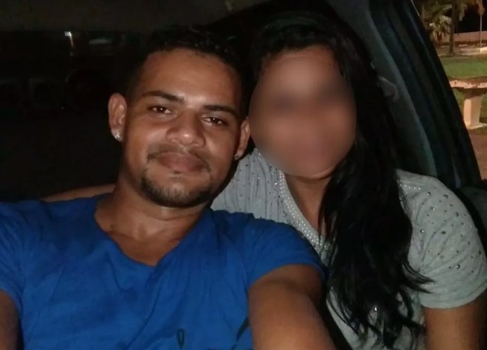 Mulher que dopou adolescente para marido estuprá-la é liberada em audiência de custódia