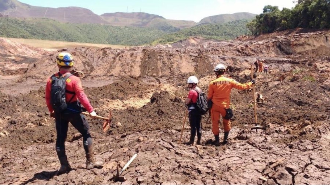 Oito meses após tragédia, bombeiros encontram mais um corpo em Brumadinho