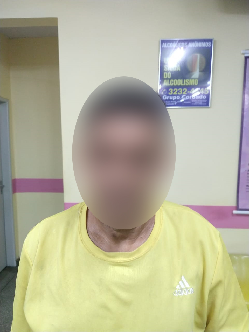 Polícia prende vigilante que ameaçou esposa com faca em Manaus   