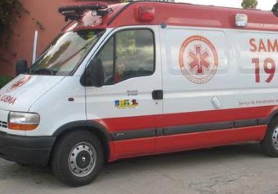 Homem morre atropelado ao tentar atravessar avenida em Manaus