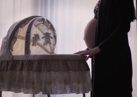 Conselho de Medicina emite resolução que compromete autonomia de mulheres para escolher o parto 