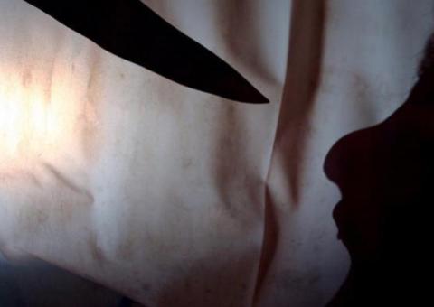 Ataque a faca na sede da polícia de Paris deixa 5 mortos, diz mídia local 